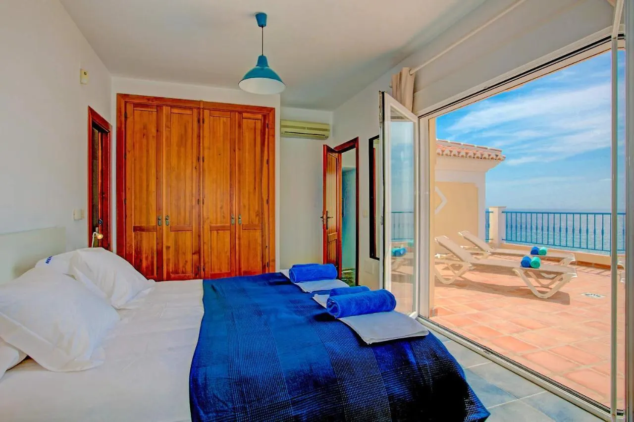 Villa Ladera Mar By Villa Plus Nerja İspanya